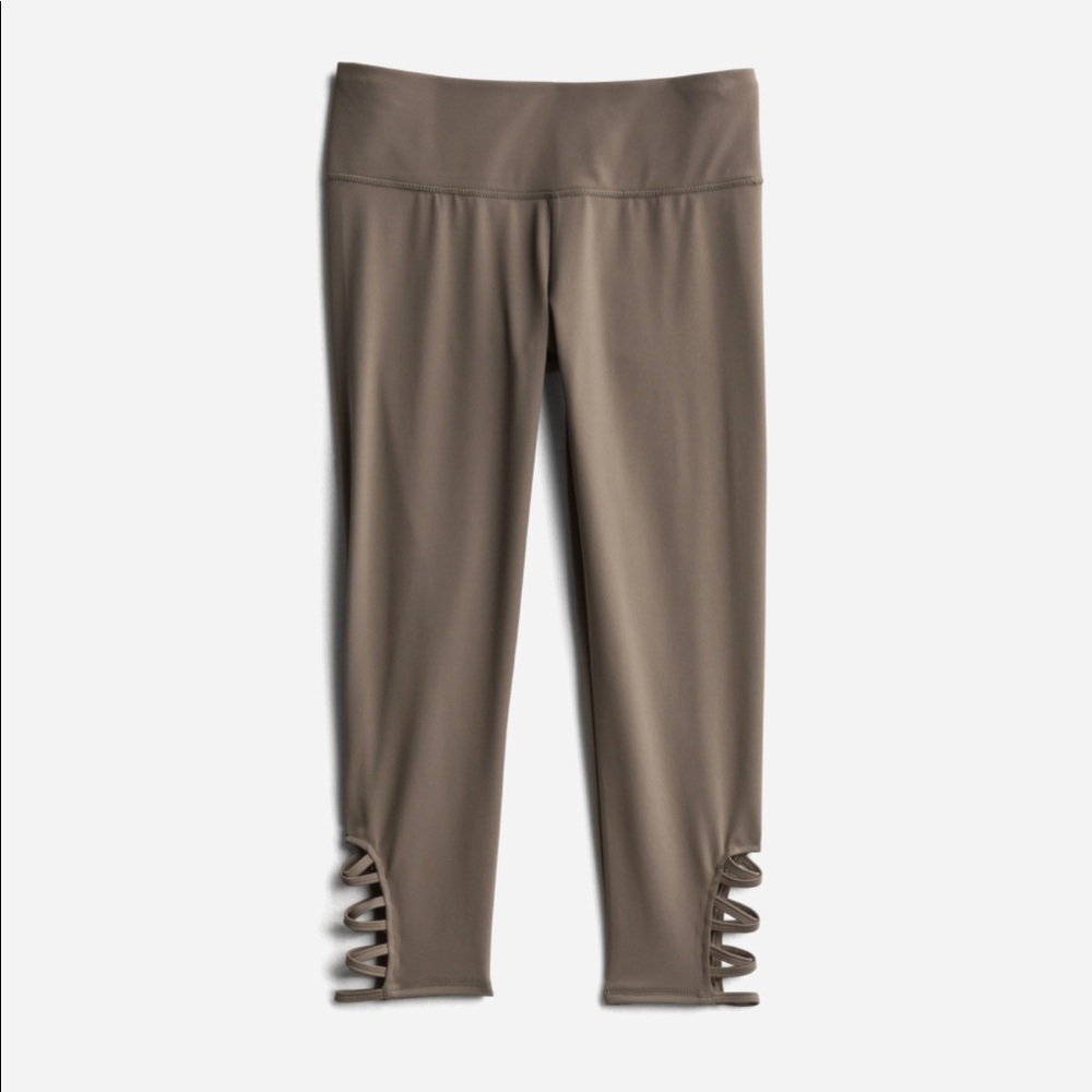 Monica Criss Cross Olive Crop Leggings